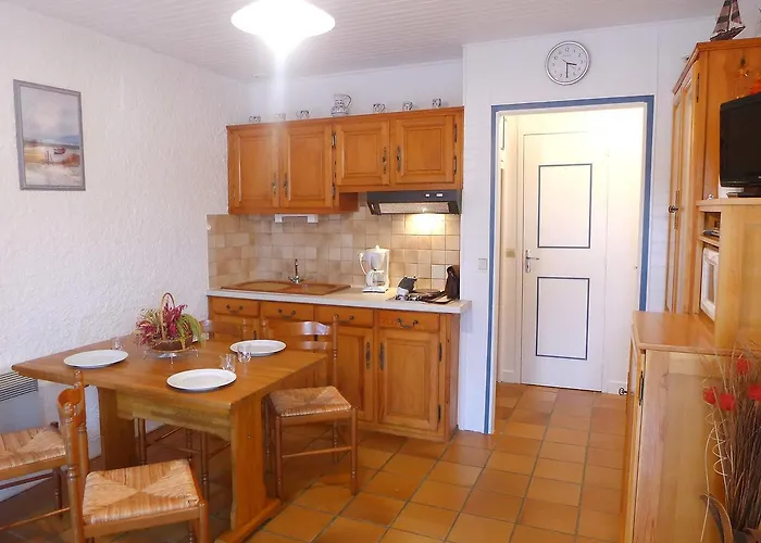 Mille Sabords-6 By Interhome * 카브레톤